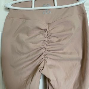 Scrunch Butt Leggings